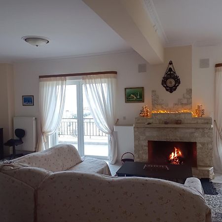 Апартаменты Alexadra'S House Κάτω Αλμυρή Экстерьер фото